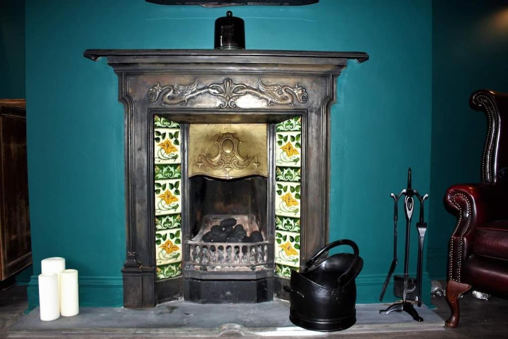 The Wolf'S Den Apartment Patrington Bagian luar foto